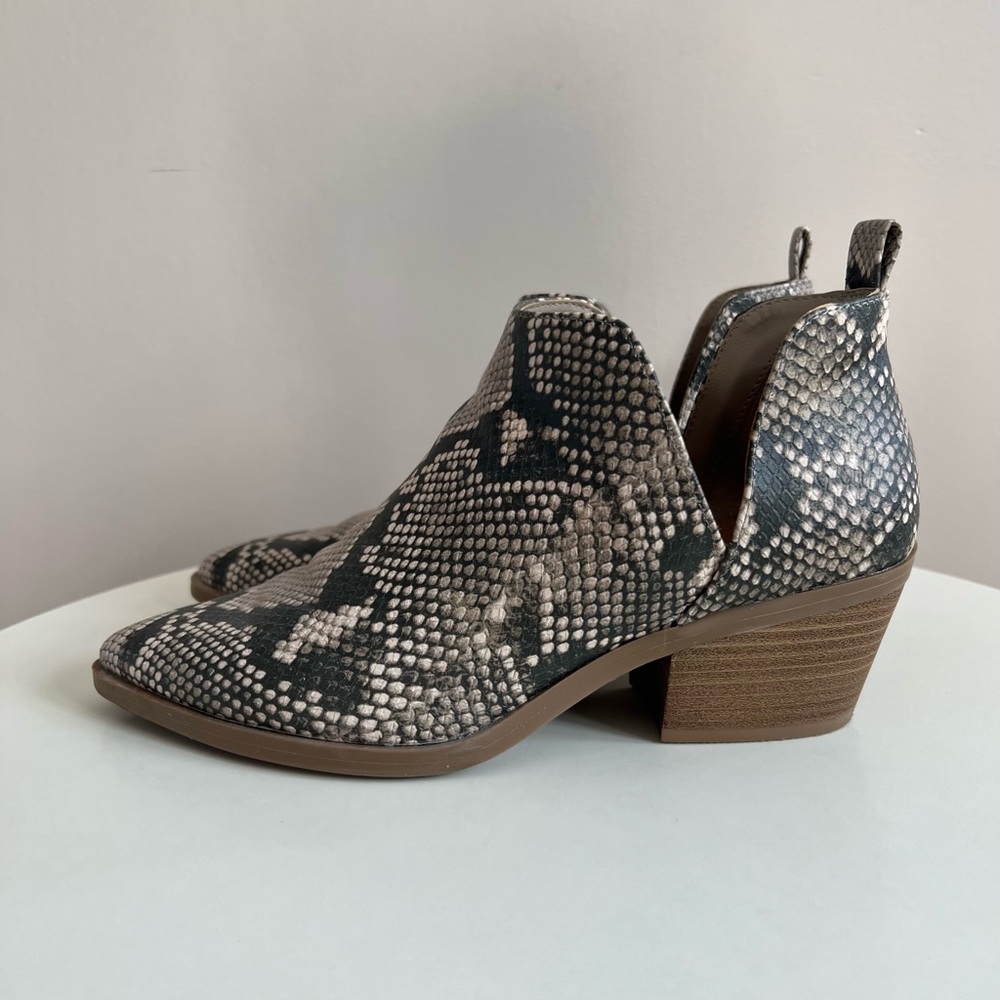 Universal Thread Gray Snakeskin Ankle Booties - image 2